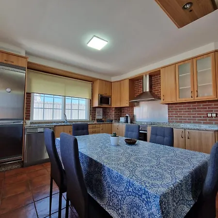 Amplio Y Centrico Piso En O Grove