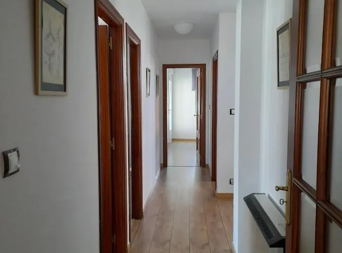 Amplio Y Centrico Piso En Apartament